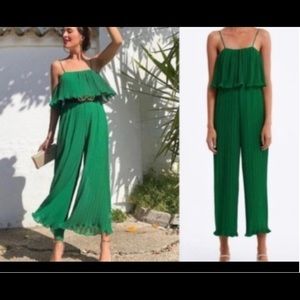 Green Zara jumpsuit worn once